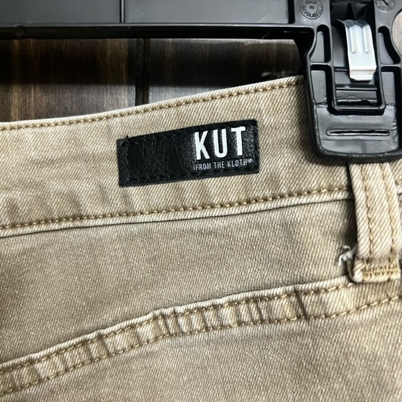 Kut From The Kloth-High Rise 3" Jean Shorts, Size 4-Beige/Tan - Picture 5 of 6